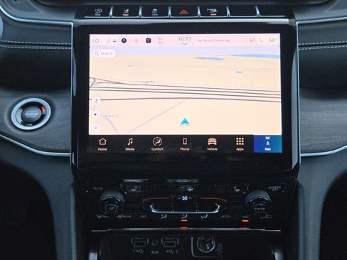 New 2025 Jeep Grand Cherokee L Limited w/ Black Appearance Package image 14