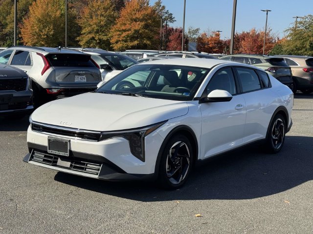 Used 2025 Kia K4 EX FWD image 5