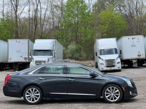 Used 2014 Cadillac XTS Luxury AWD/4WD image 8