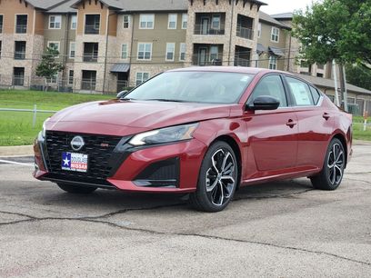 New 2026 Nissan Altima 2.5 SR