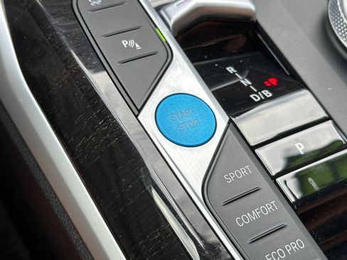 Used 2023 BMW i4 eDrive35 w/ Premium Package image 22