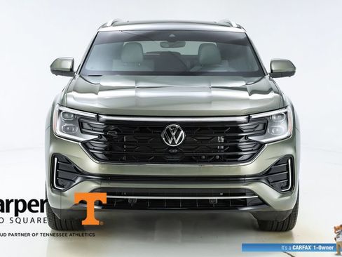 Used 2025 Volkswagen Atlas Cross Sport SEL Premium R-Line image 55