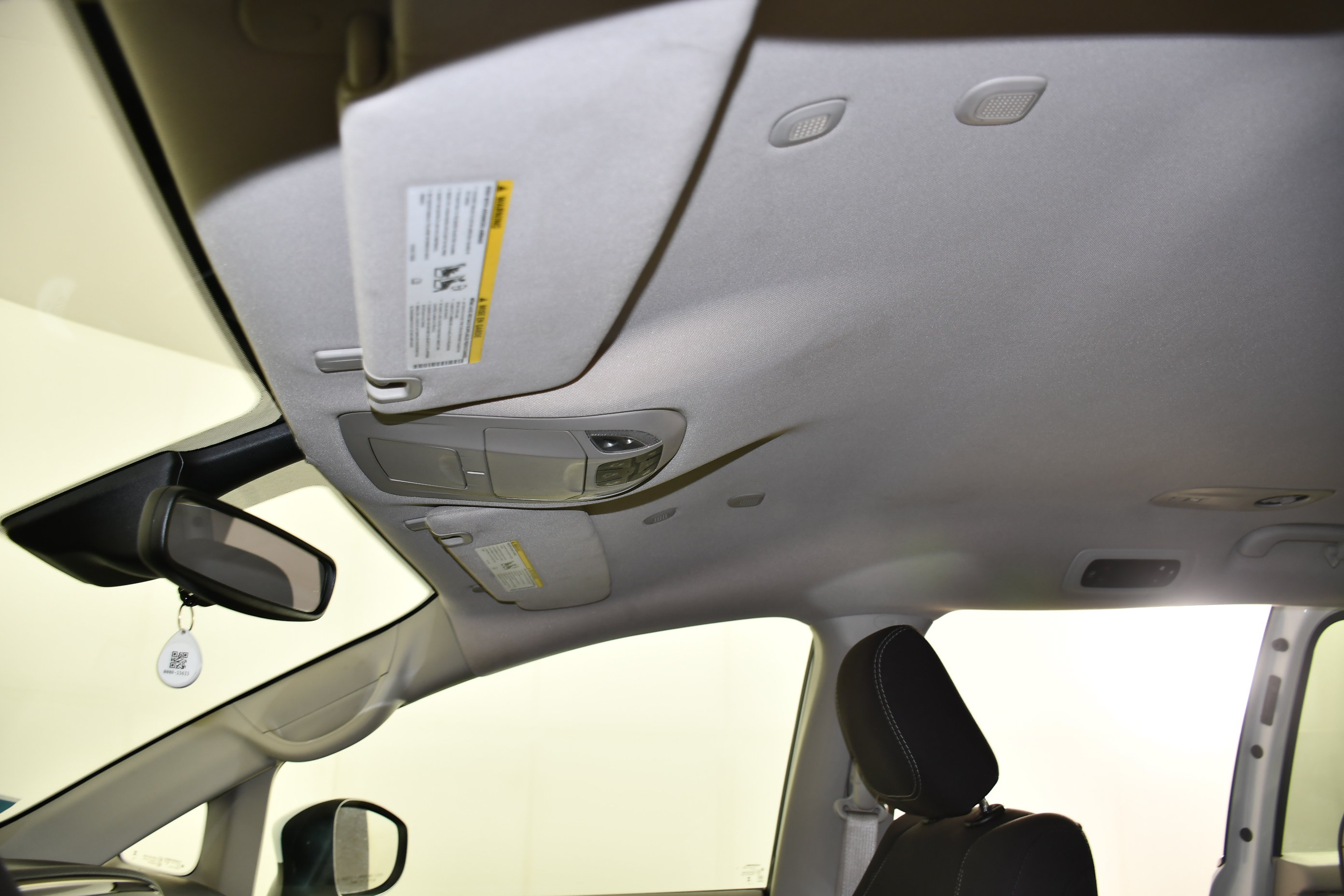 Used 2023 Chrysler Voyager LX FWD image 38
