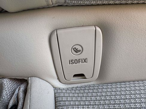 Used 2023 Buick Envision Preferred AWD/4WD image 24