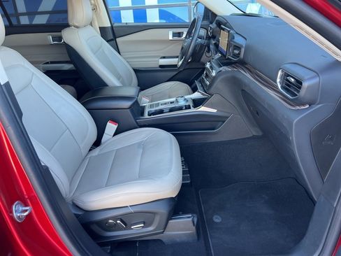 Certified 2020 Ford Explorer Limited image 12