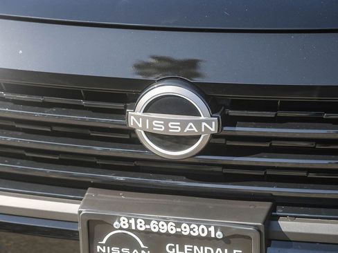 Used 2026 Nissan Kicks SV FWD image 5
