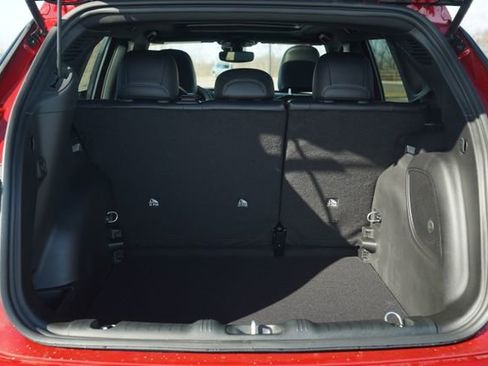 New 2026 Jeep Compass Latitude w/ Sun and Sound Group image 19