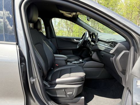 Used 2024 Ford Escape ST-Line Elite AWD/4WD image 27