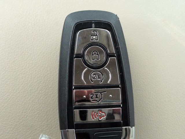 Used 2023 Lincoln Nautilus FWD w/ Premium Package image 29