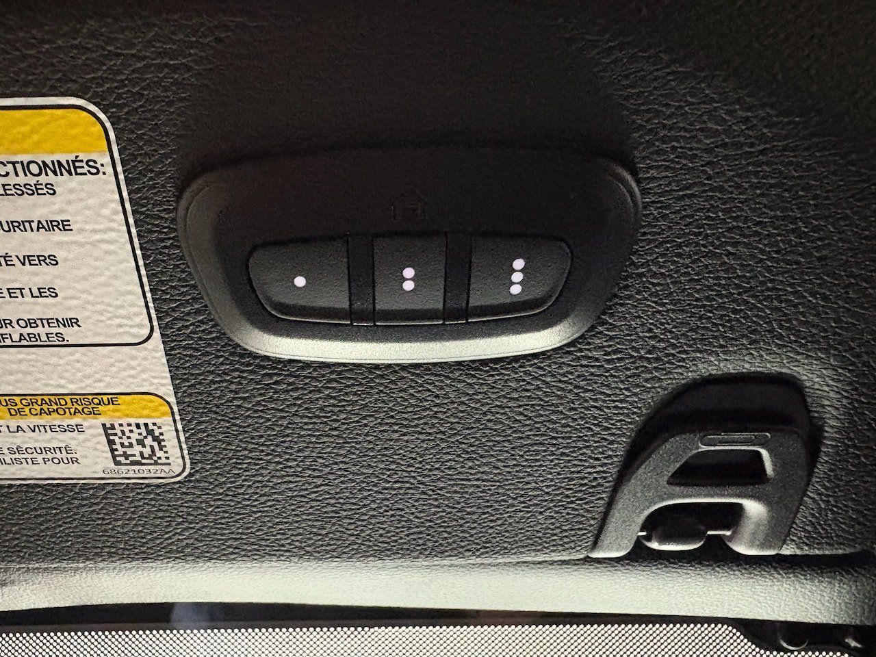 Used 2024 Jeep Gladiator Rubicon AWD/4WD image 24
