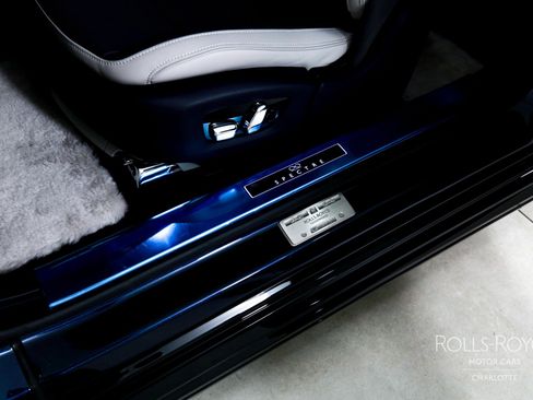 New 2026 Rolls-Royce Spectre Black Badge image 20
