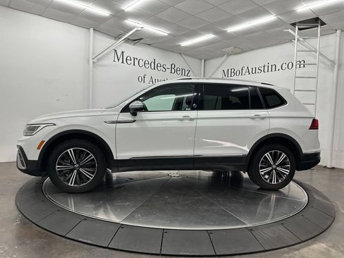 Used 2024 Volkswagen Tiguan Wolfsburg Edition FWD image 4