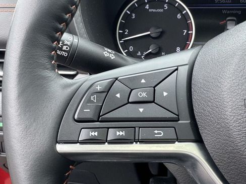 Used 2024 Nissan Sentra SR w/ SR Premium Package FWD image 23