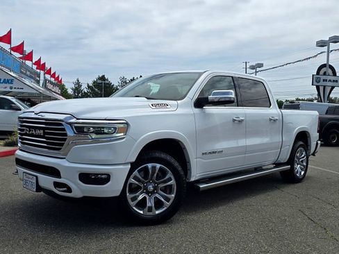 Certified 2022 RAM 1500 Limited w/ Body Color Bumper Group AWD/4WD image 3