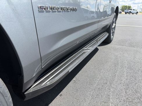 New 2026 Chevrolet Suburban LT w/ Comfort Package AWD/4WD image 13