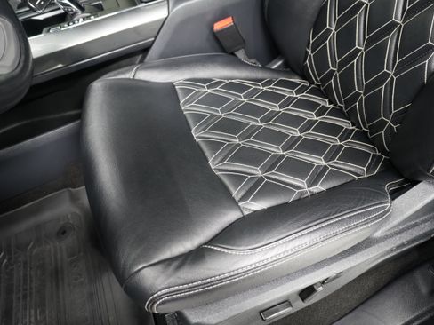 Used 2022 Ford F150 XLT w/ Equipment Group 302A High image 16