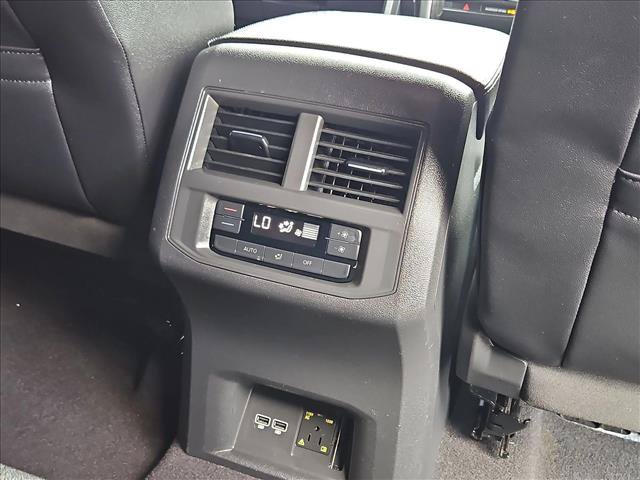 Used 2021 Volkswagen Atlas SE w/ Towing Package AWD/4WD image 24