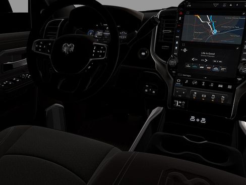New 2026 RAM 2500 Laramie AWD/4WD image 9