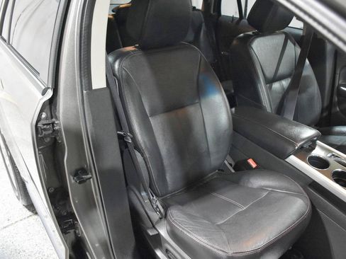 Used 2014 Ford Edge SEL w/ Equipment Group 205A FWD image 19