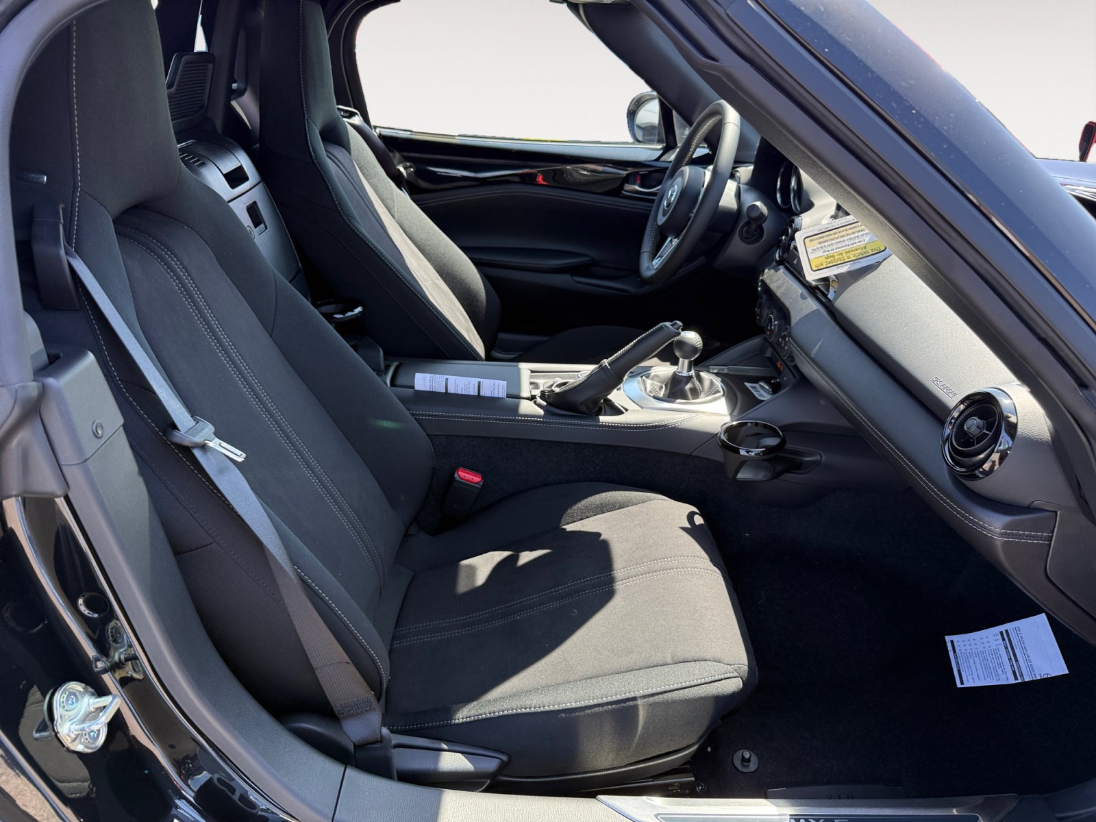 New 2026 MAZDA MX-5 Miata Club w/ Interior Package RWD image 19