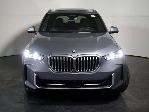 Used 2024 BMW X5 xDrive40i image 9