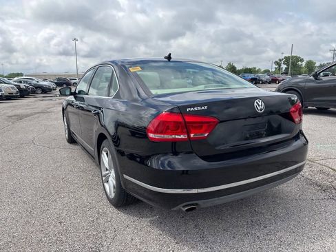 Used 2013 Volkswagen Passat TDI SEL Premium FWD image 3