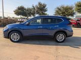 Used 2020 Nissan Rogue SV image 4
