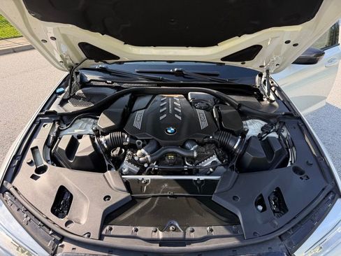 Used 2020 BMW M550i xDrive AWD/4WD image 15