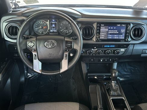 Used 2023 Toyota Tacoma TRD Off-Road w/ Black Out Package (TMS) AWD/4WD image 13