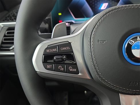 New 2026 BMW X5 xDrive50e w/ M Sport Package image 17