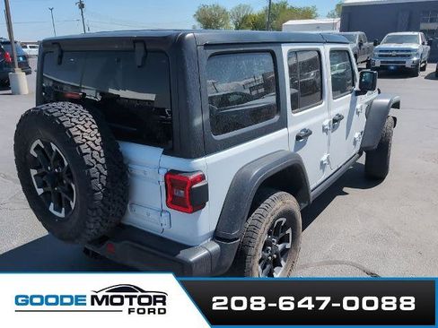 Used 2024 Jeep Wrangler Unlimited Rubicon 4xe AWD/4WD image 4