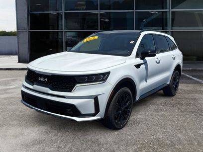 Used 2023 Kia Sorento SX