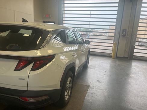 Used 2023 Hyundai Tucson SE AWD/4WD image 7