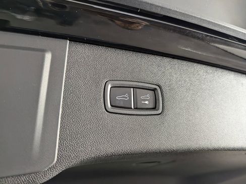 New 2026 Porsche Cayenne GTS AWD/4WD image 18