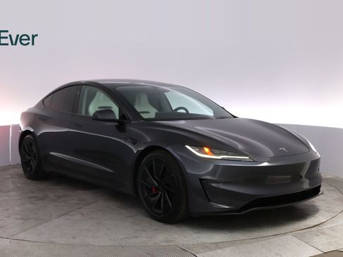 Used 2025 Tesla Model 3 Performance AWD/4WD image 13