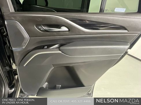 Used 2023 Cadillac Escalade Sport AWD/4WD image 22