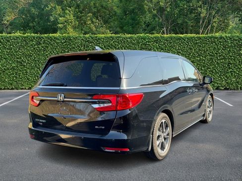 Used 2022 Honda Odyssey Elite image 3