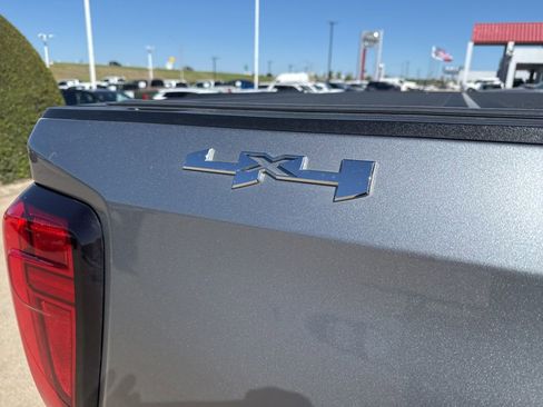 Used 2025 GMC Sierra 1500 Elevation w/ LPO, GMC Protection Package image 6