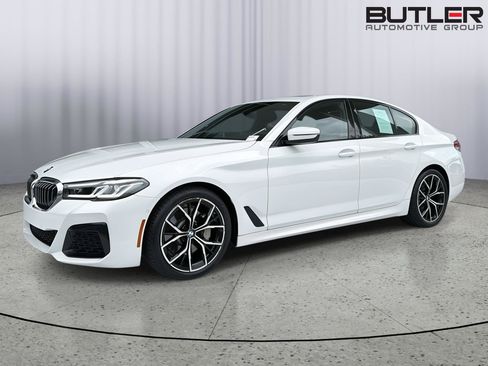Certified 2023 BMW 530i w/ M Sport Package RWD image 2
