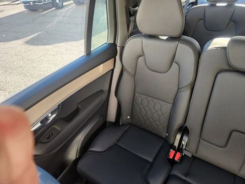 New 2026 Volvo XC90 T8 Plus image 10