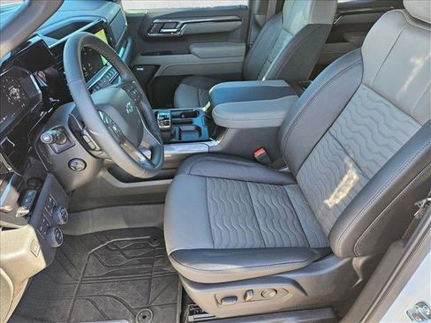 New 2026 Chevrolet Silverado 1500 ZR2 image 4