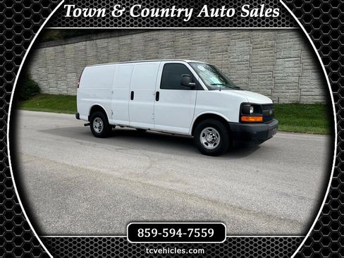 Used 2017 Chevrolet Express 2500 image 1