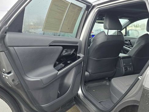 Used 2024 Toyota bZ4X XLE w/ Weather Package image 19