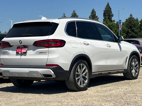Used 2020 BMW X5 xDrive40i w/ Convenience Package AWD/4WD image 3