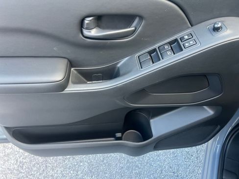 New 2026 Nissan Frontier SV w/ SV Convenience Package image 11