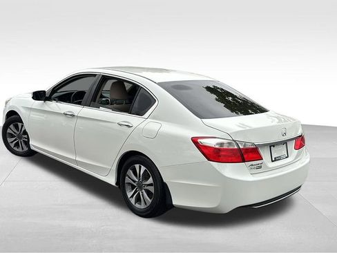 Used 2013 Honda Accord LX image 5