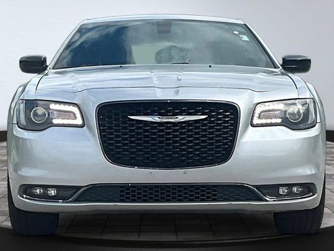 Used 2020 Chrysler 300 S AWD/4WD image 2