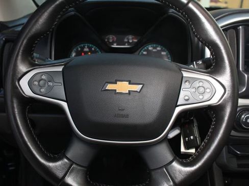 Used 2021 Chevrolet Colorado LT w/ Redline Special Edition image 17