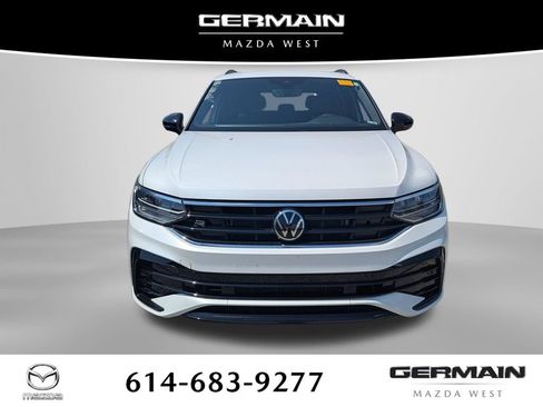 Used 2022 Volkswagen Tiguan SE R-Line AWD/4WD image 3