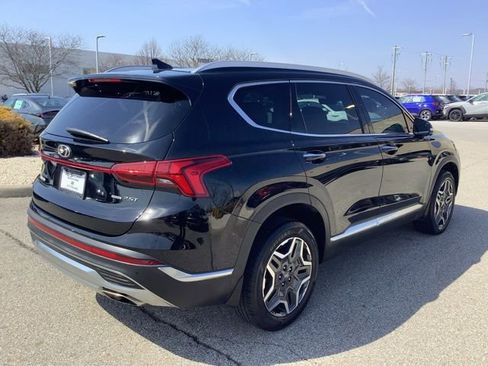 Used 2023 Hyundai Santa Fe Limited w/ Cargo Package image 5